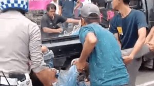 Tabrakan Maut di Pamuruyan Cibadak, Seorang Pemotor Tewas Mengenaskan