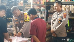 Membantu Anak Penjual Gorengan Lanjutkan Sekolah, Kapolsek Surade: Tidak Ada Motif Tertentu!