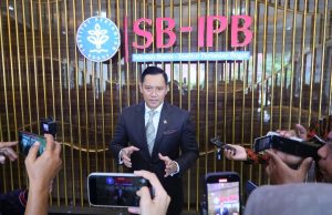 Hadiri Ujian Terbuka Program Doktoral Dirjen PPTR, Menteri AHY: Pemangku Kebijakan Harus Dekat dengan Dunia Keilmuan