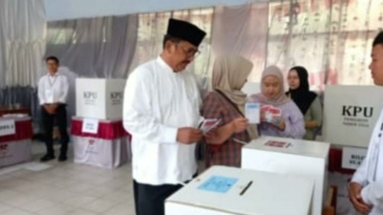 Cabup Sukabumi Asep Japar Dapat Nomor Urut Panggilan 59