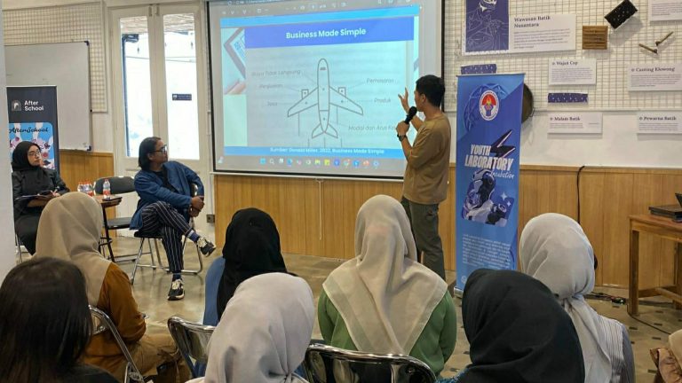 Pemuda Sukabumi Didorong Jadi Pengusaha Muda Tangguh Melalui Youth Incubation Entrepreneur Series