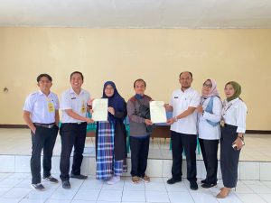 Pembagian Sertifikat PTSL 2024 di Kelurahan Sriwidari Demi Kepastian Hukum dan Minimalisir Sengketa
