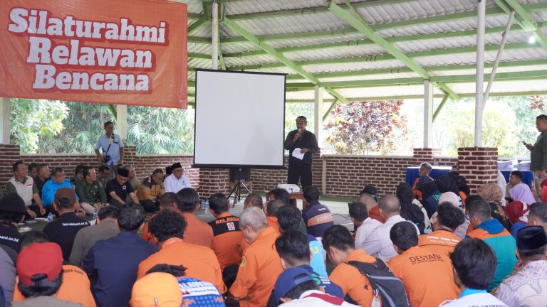 Bupati Sukabumi Apresiasi Semangat Relawan Bencana BMC Kadudampit