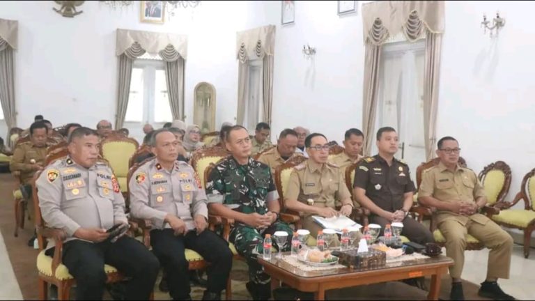 Sekda Ade Rakor Bareng Mendagri, Bahas Inflasi hingga Layanan Publik