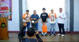 IKA SMANTI Dorong Program Sosial “Nyaah ka Adi” untuk Dukung Siswa dan Guru