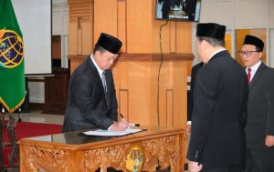 Lantik Pejabat Struktural, Menteri ATR/Kepala BPN: Layani Masyarakat dengan Hati, Bukan Transaksi