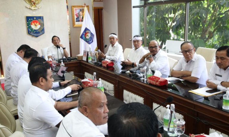 Wali Kota Sukabumi Bahas Efisiensi APBD Bersama Kemendagri