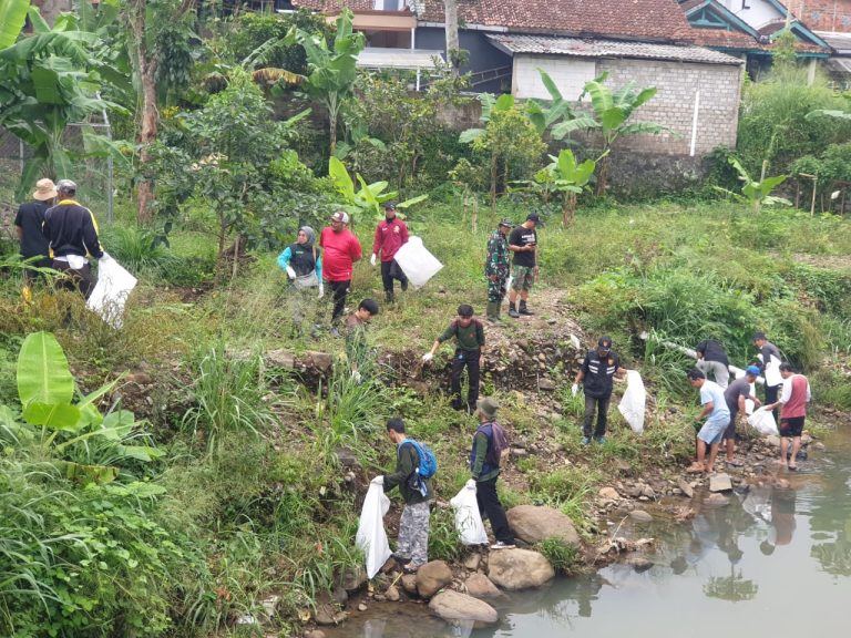 Ayep Zaki Ajak Masyarakat Berperan Aktif Mengelola Sampah Rumah Tangga