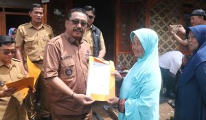 ‎Bupati Pastikan Warga Huntap Nyalindung Hidup Layak dan Mandiri